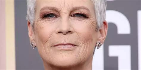 jamie lee curtis boobs|Jamie Lee Curtis Posts Throwback Topless Pool Pic at 50:。